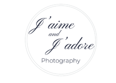 J'aime and J'adore Photography written inside circle